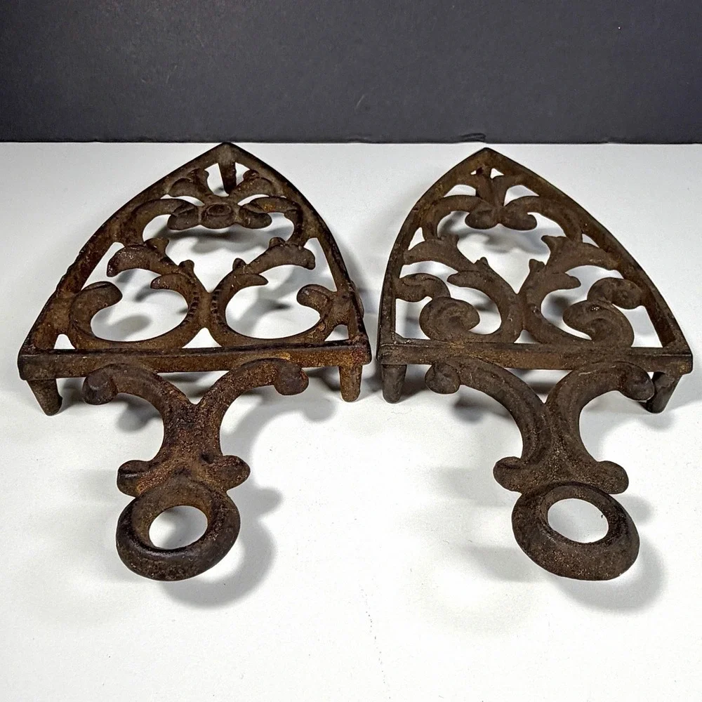 VTG Cast‎ Iron Trivets Ornate Primitive Farmhouse Kitchen Décor Rustic Set of 3